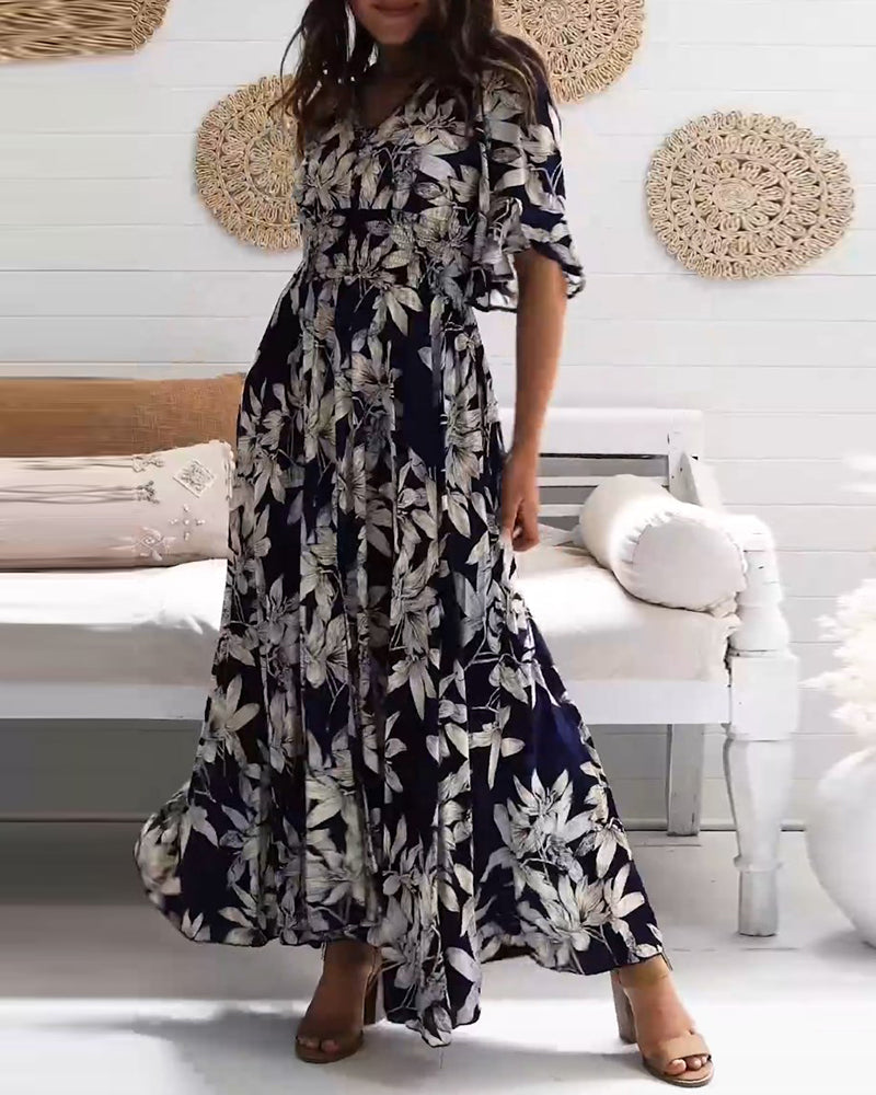 Robe avec élégance et fleurs